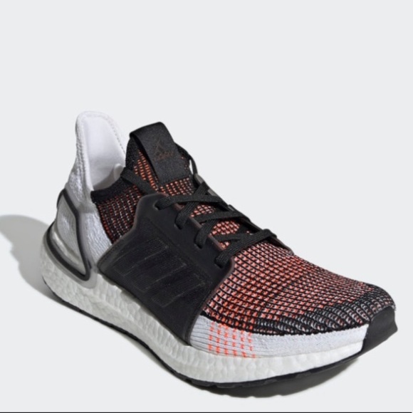 adidas UltraBOOST 19 - Picture 2 of 8